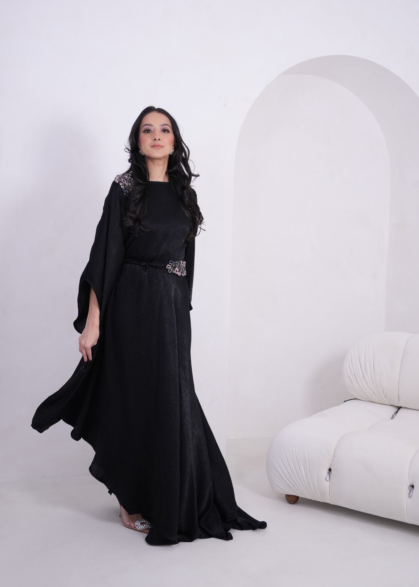 Arwa - Black